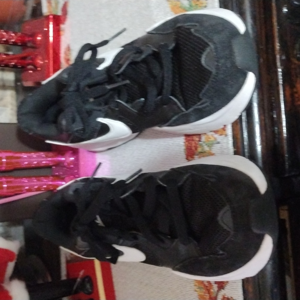 Nike shoes